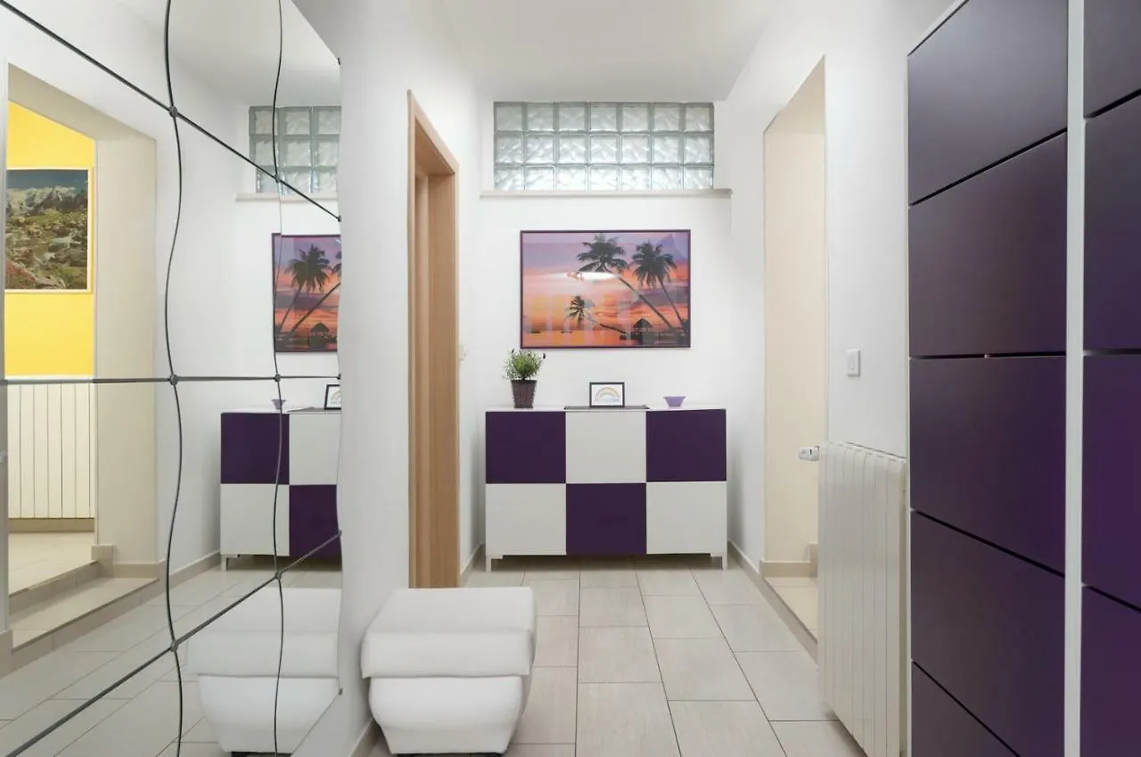 Apartamento Rainbow Pula